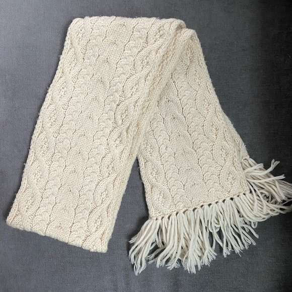 Lands End Ivory Cable Knit Unisex Wool Blend Scarf - Picture 5 of 5
